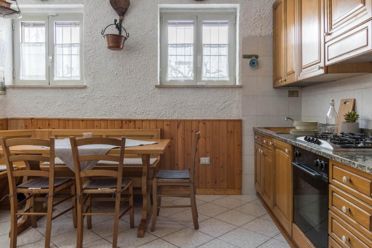 Villa Francesco Appartamento La Ruota Desenzano del Garda Eksteriør bilde
